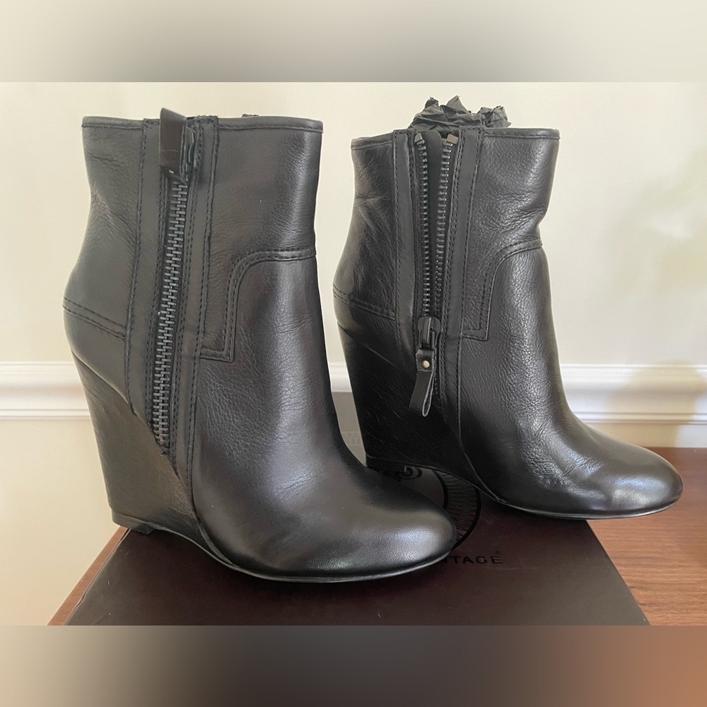 New Modern Vintage Sylvia Wedge Boots Size 36
